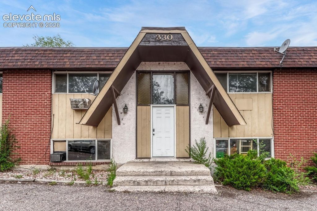 330 Vehr Drive, Colorado Springs, CO 80916 — photo 5