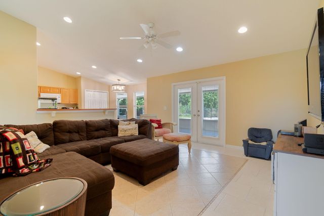 17468 N 38th Rd Road N, The Acreage, FL 33470