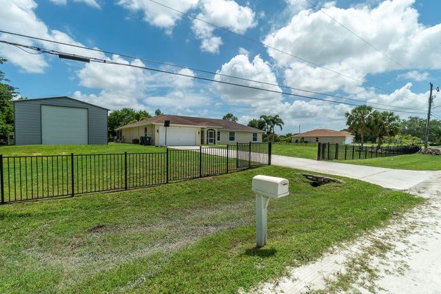 17468 N 38th Rd Road N, The Acreage, FL 33470