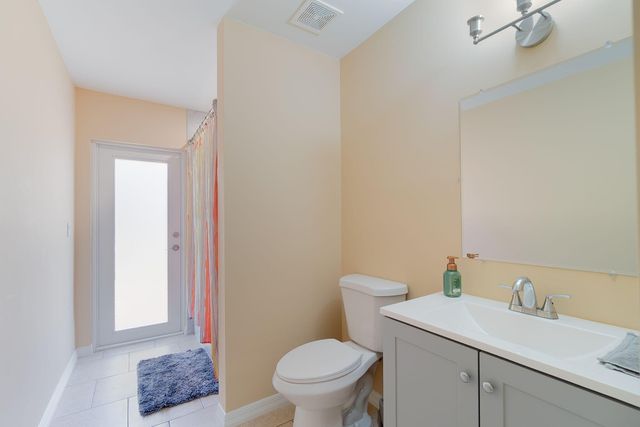 17468 N 38th Rd Road N, The Acreage, FL 33470