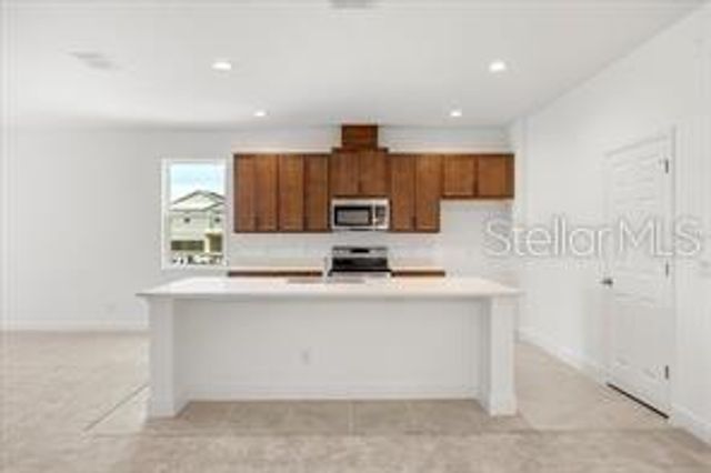 7991 SYRACUSE DRIVE, Clermont, FL 34714