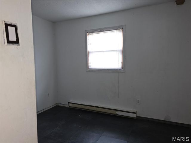 209 Russell Avenue, Sikeston, MO 63801