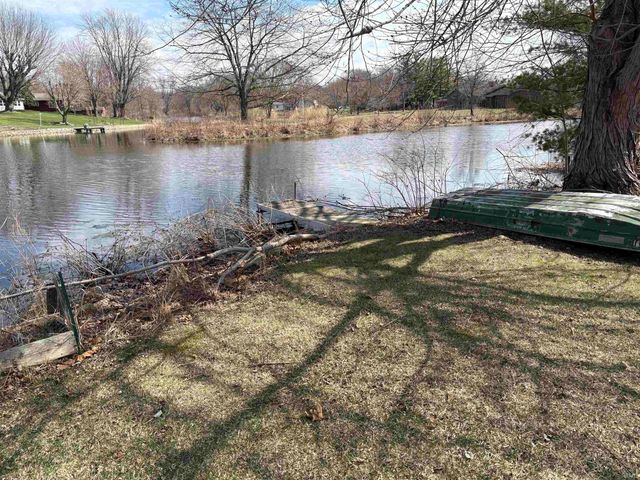 10686 N C Drive, Kendallville, IN 46755