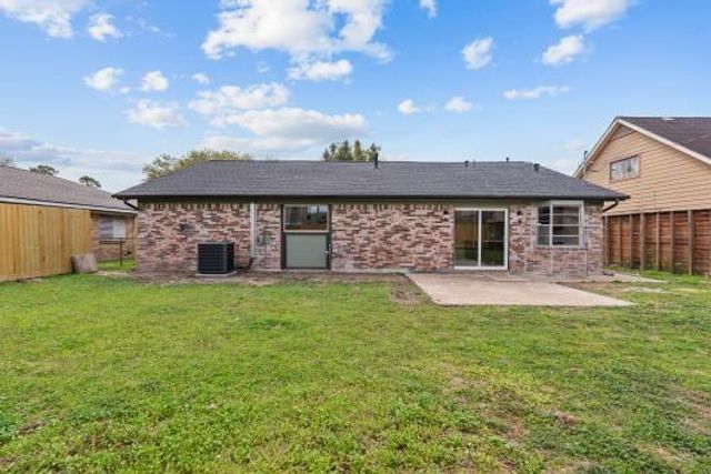 11007 Green Arbor Drive, Houston, TX 77089