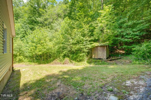 204 Thomas Road, Rogersville, TN 37857