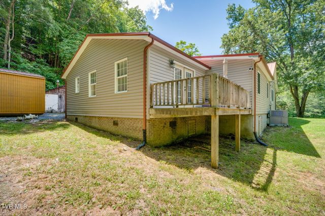 204 Thomas Road, Rogersville, TN 37857