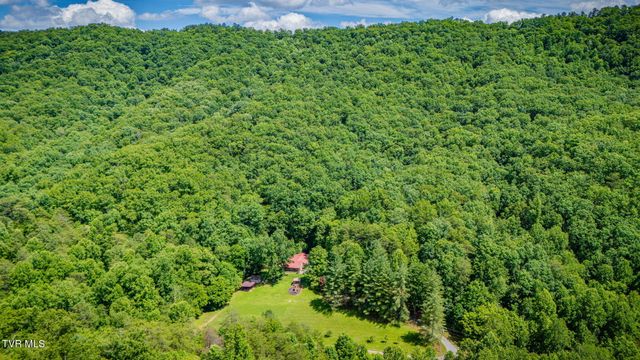 204 Thomas Road, Rogersville, TN 37857