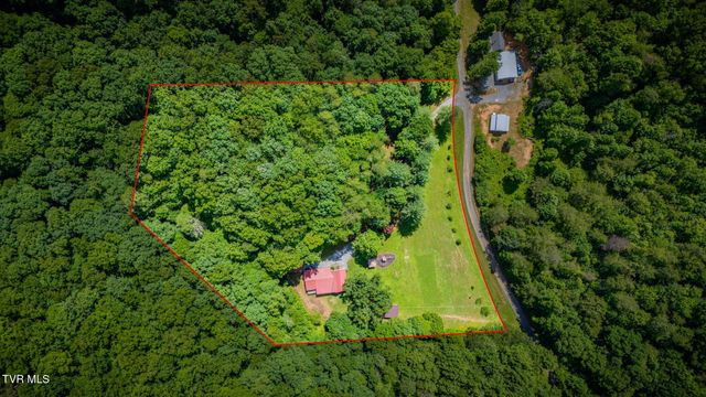 204 Thomas Road, Rogersville, TN 37857