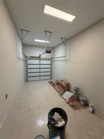 1637 Monroe St, Hollywood, FL 33020