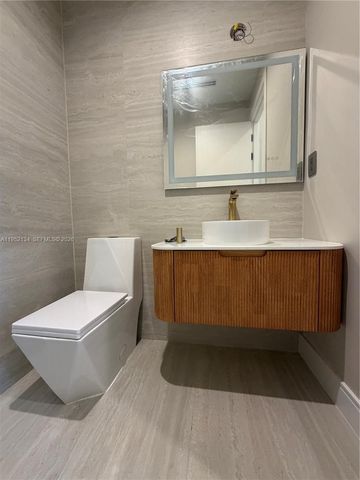 1637 Monroe St, Hollywood, FL 33020