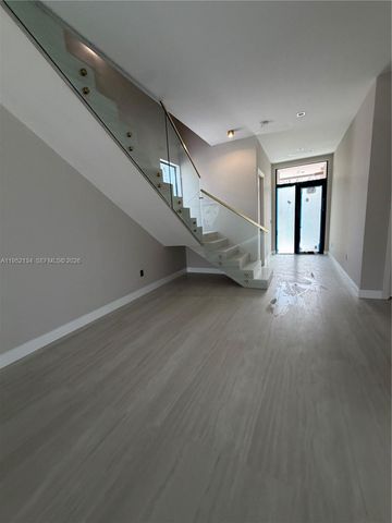 1637 Monroe St, Hollywood, FL 33020