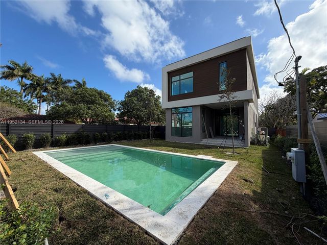 1637 Monroe St, Hollywood, FL 33020