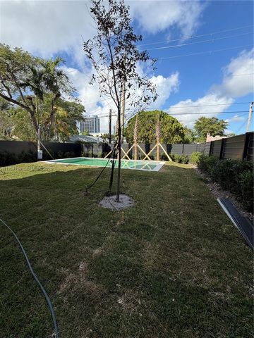 1637 Monroe St, Hollywood, FL 33020