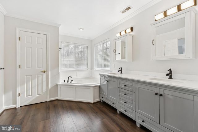 8875 LOCUST GROVE DR, Port Tobacco, MD 20677