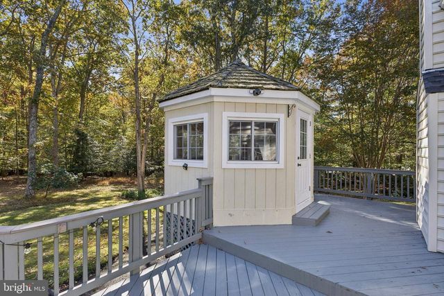 8875 LOCUST GROVE DR, Port Tobacco, MD 20677