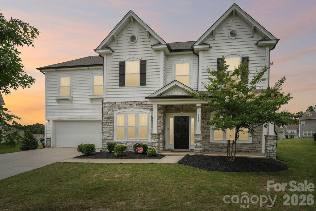 7674 Fenn Way 88, Fort Mill, SC 29707