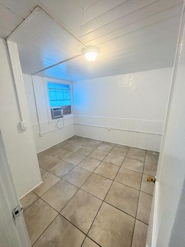 804 Ridgewood Drive 2, West Palm Beach, FL 33405