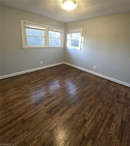 1313 Rivercrest Drive, Eden, NC 27288