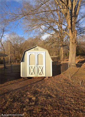 1313 Rivercrest Drive, Eden, NC 27288