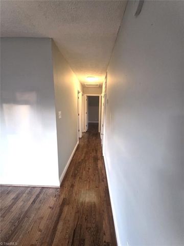 1313 Rivercrest Drive, Eden, NC 27288