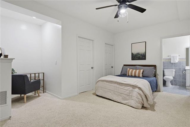 14181 W 142 Street, Olathe, KS 66062