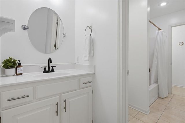 14181 W 142 Street, Olathe, KS 66062