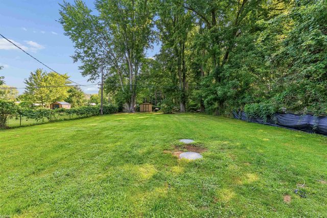133 Murphy Drive, Saint Clair, MI 48079