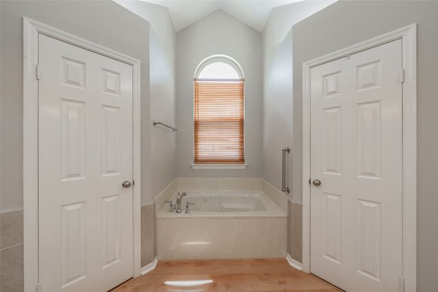 4307 Country Lane, Grapevine, TX 76051