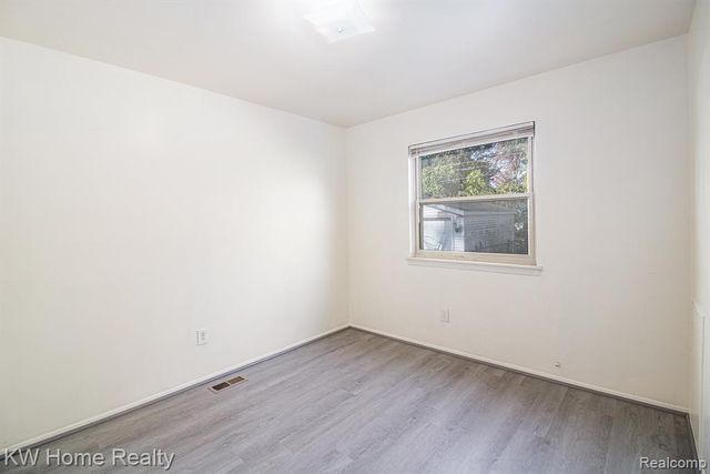 19783 Poinciana, Redford, MI 48240