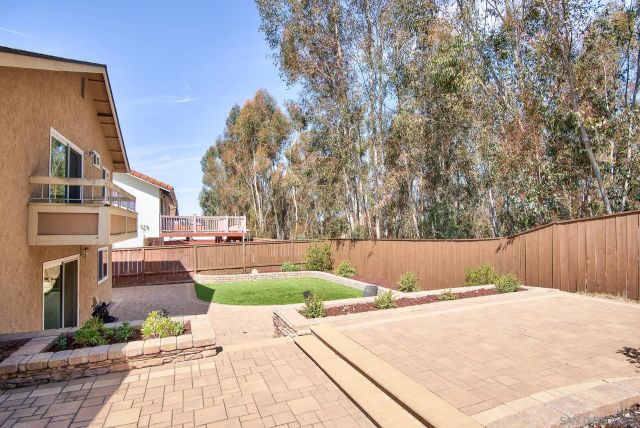 11220 Briarcliff, San Diego, CA 92131