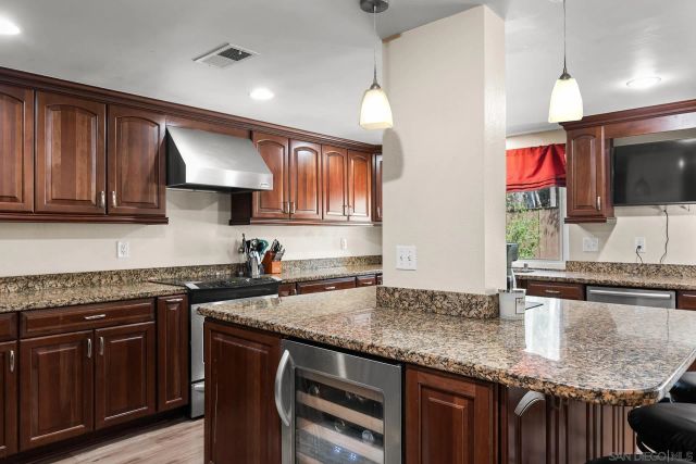 11220 Briarcliff, San Diego, CA 92131