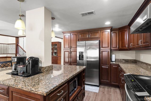 11220 Briarcliff, San Diego, CA 92131