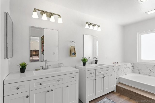 11220 Briarcliff, San Diego, CA 92131