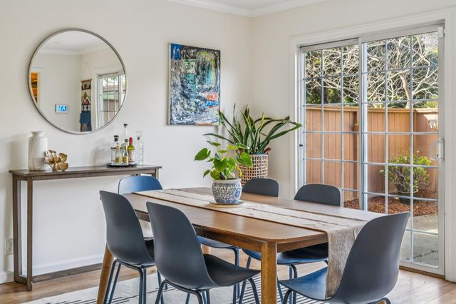 1047 Fontana Dr, Alameda, CA 94502