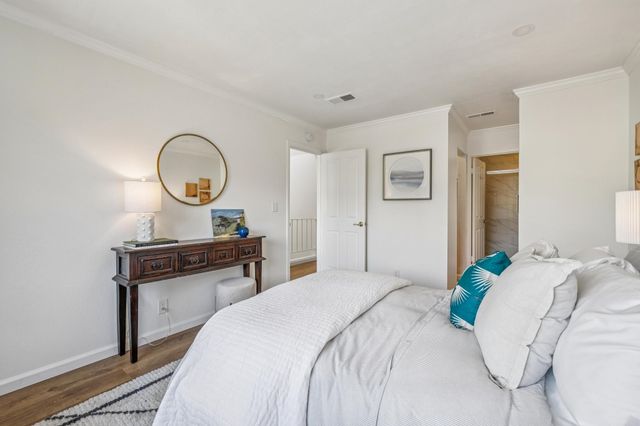 1047 Fontana Dr, Alameda, CA 94502