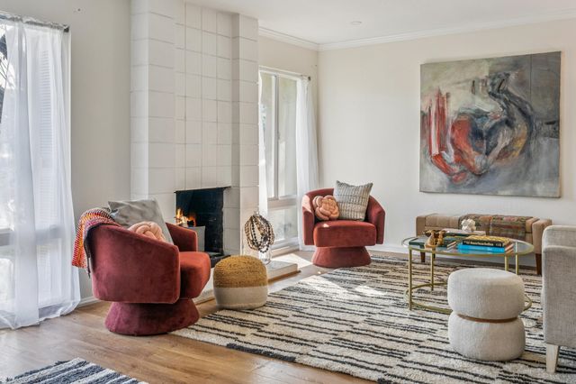 1047 Fontana Dr, Alameda, CA 94502