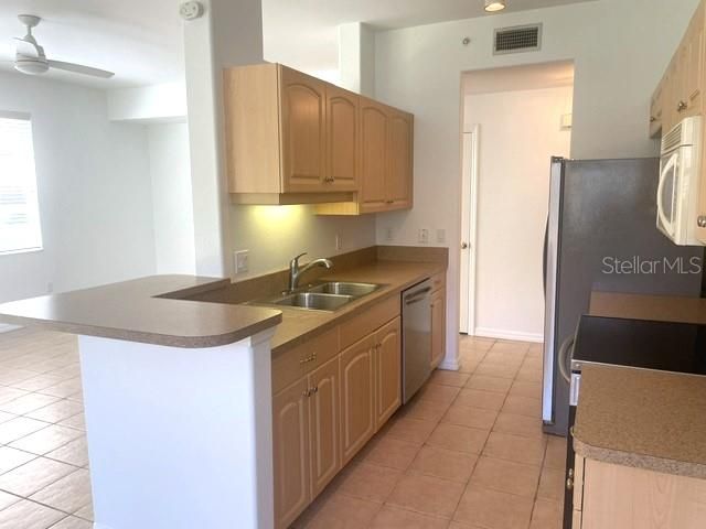 4270 VICENZA DRIVE B40, Venice, FL 34293