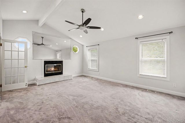 12800 Daily Drive, Sterling Heights, MI 48313