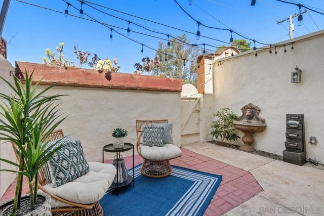 4264 Loma Riviera Lane, San Diego, CA 92110