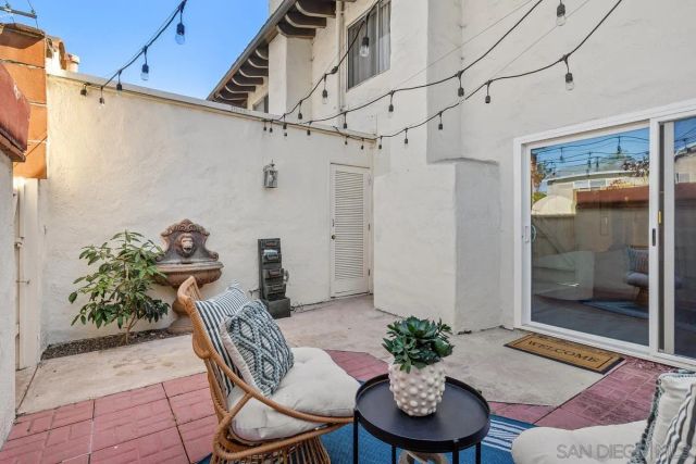 4264 Loma Riviera Lane, San Diego, CA 92110