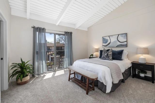 4264 Loma Riviera Lane, San Diego, CA 92110