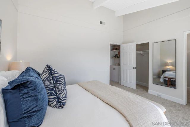 4264 Loma Riviera Lane, San Diego, CA 92110