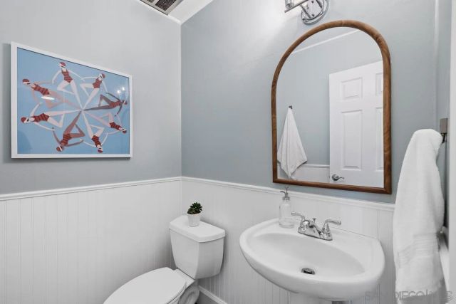 4264 Loma Riviera Lane, San Diego, CA 92110