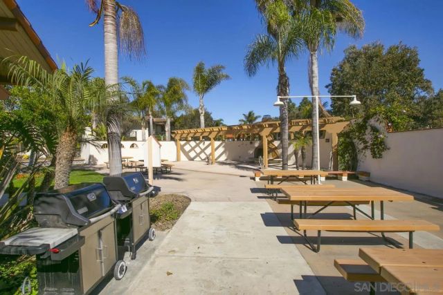 4264 Loma Riviera Lane, San Diego, CA 92110