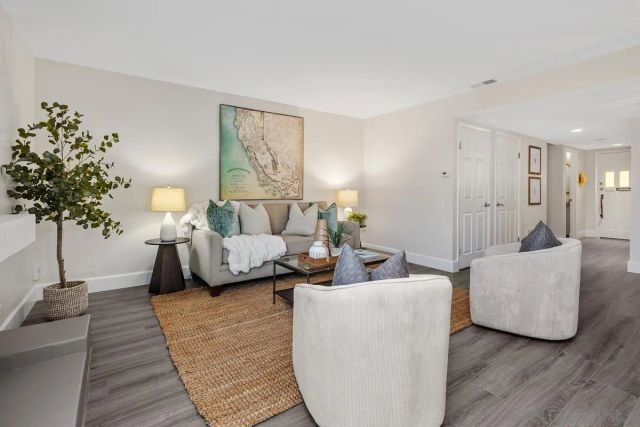 4264 Loma Riviera Lane, San Diego, CA 92110