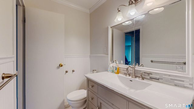 1 Strawberry Hill Court 1H, Stamford, CT 06902