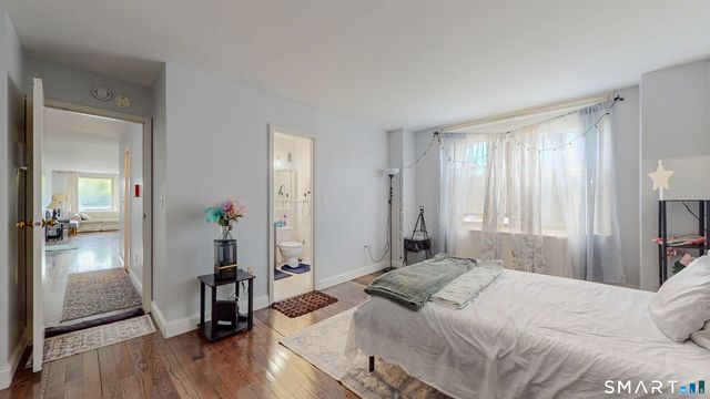 1 Strawberry Hill Court 1H, Stamford, CT 06902