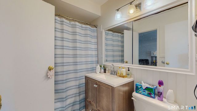 1 Strawberry Hill Court 1H, Stamford, CT 06902