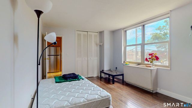 1 Strawberry Hill Court 1H, Stamford, CT 06902