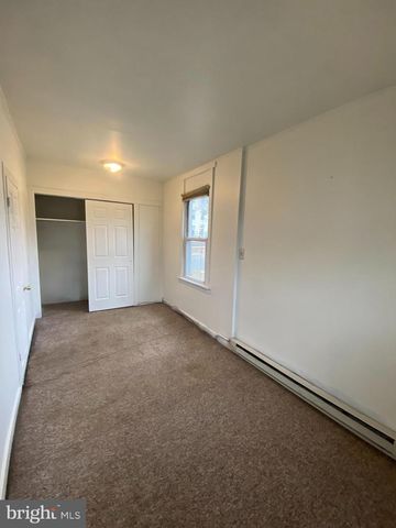 64 S EVANS ST, Pottstown, PA 19464